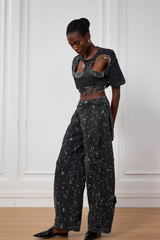 Harlee Cutout Paperclip Embellished T Shirt In Black