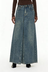 Eidel Rhinestone Jeans In Dark Blue