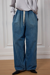 Raquel Ruch Barrel Jeans