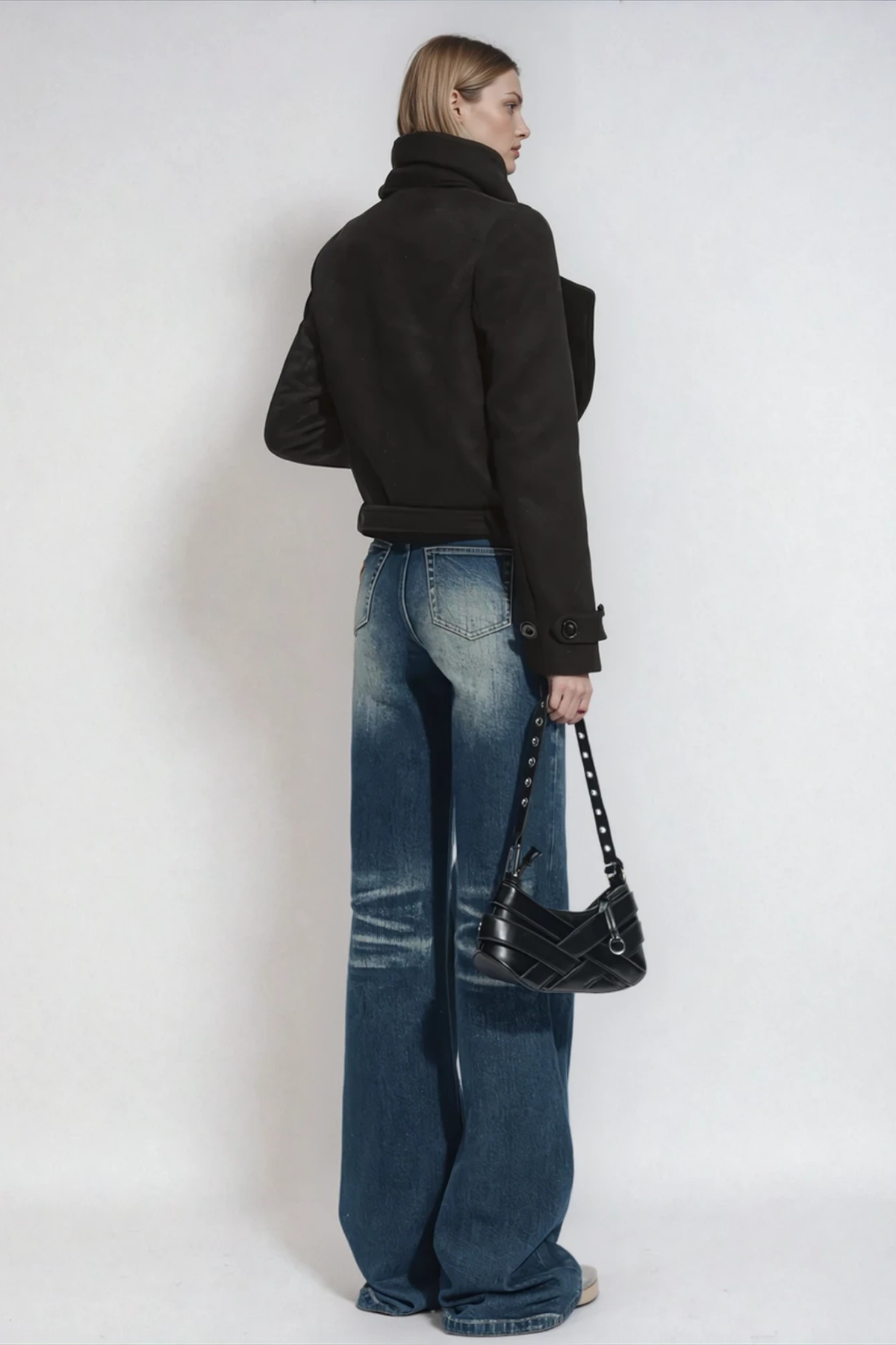Discordia Scarf Jacket In Black