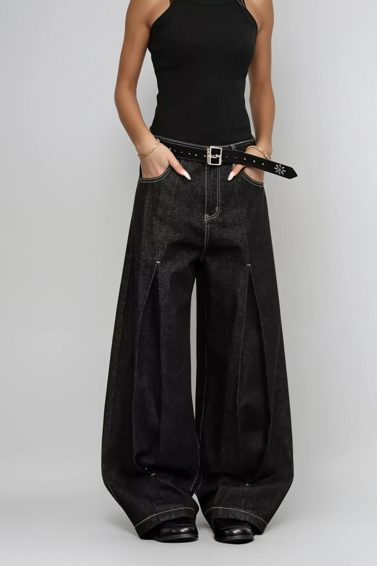 Areli Deconstruct Split Barrel Jeans