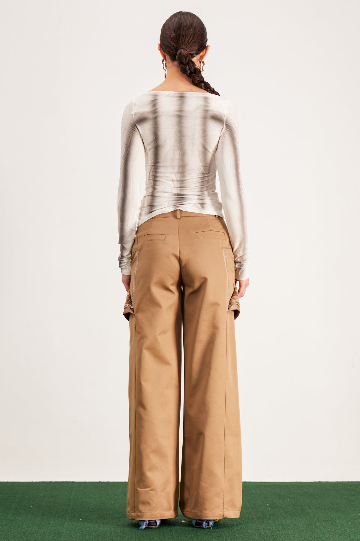 Barakat Plaid Cargo Pants