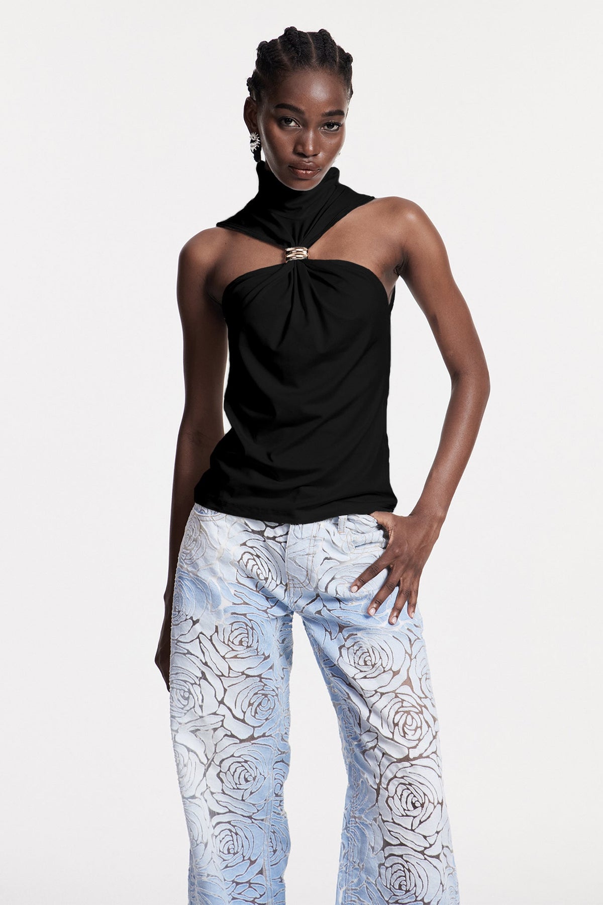 Borivoje Sleeveless Top In Black
