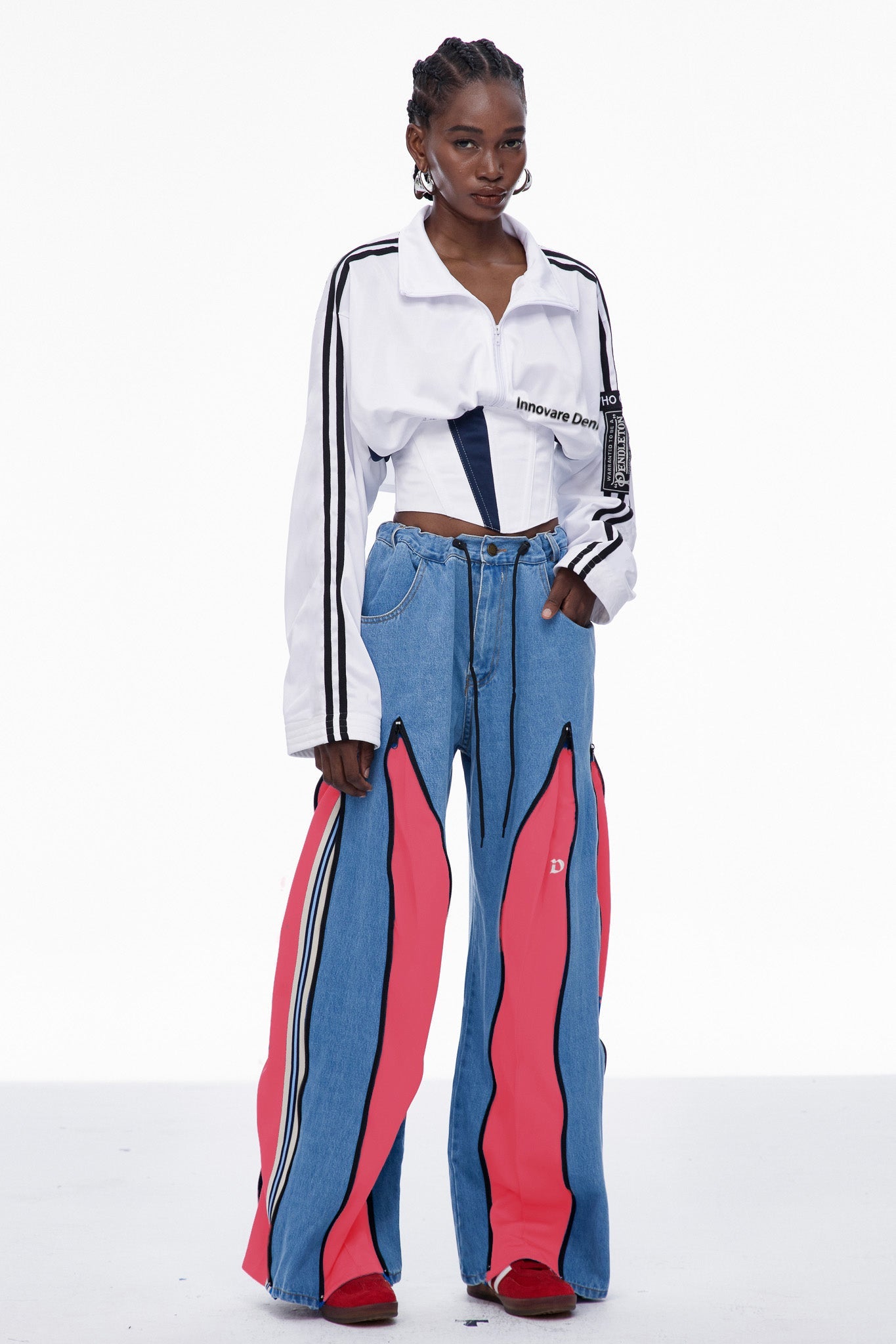 Edelmira Deconstruct Barrel Jeans In Pink