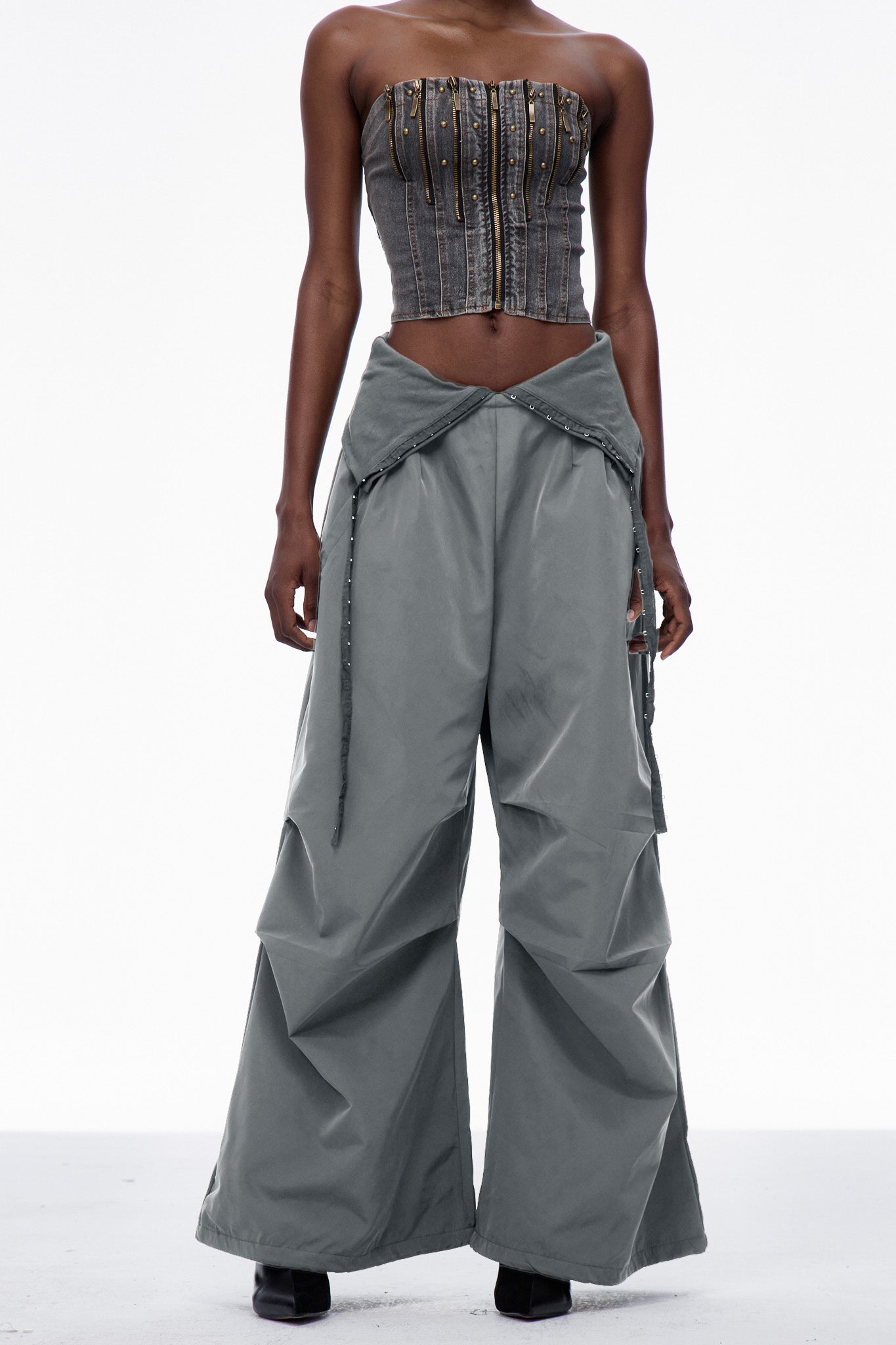 Carissa Lapel Barrel Pants In Grey