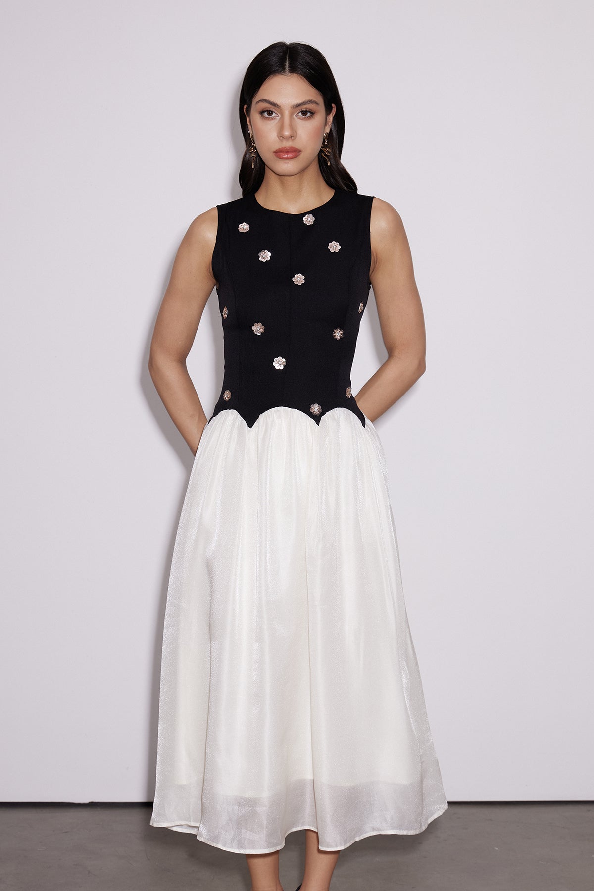Ceres Sequin Flower Glitter Midi Dress