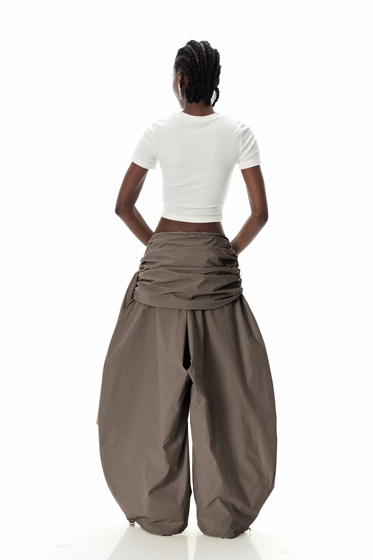 Creiddylad Ruch Drawstring Barrel Pants In Brown