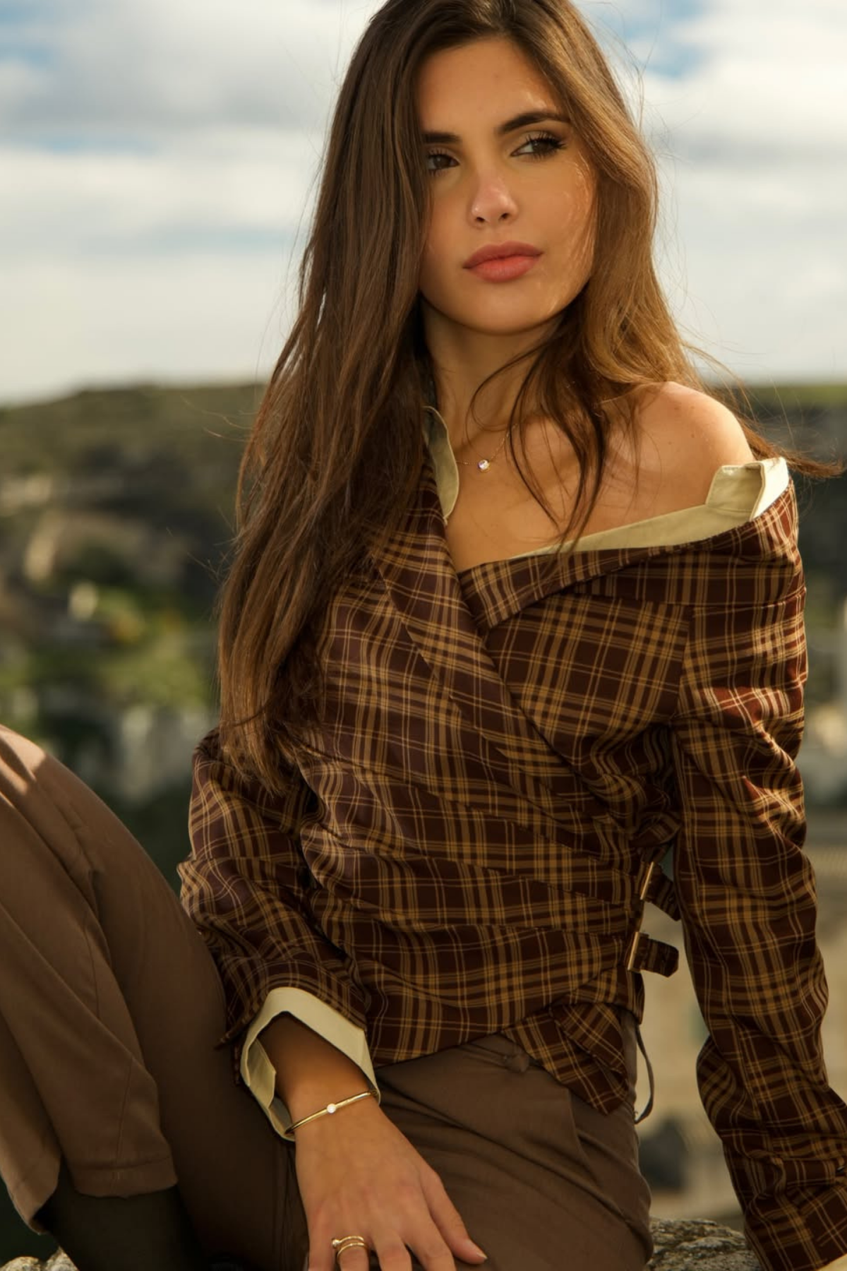 Darko One Shoulder Grid Top In Brown