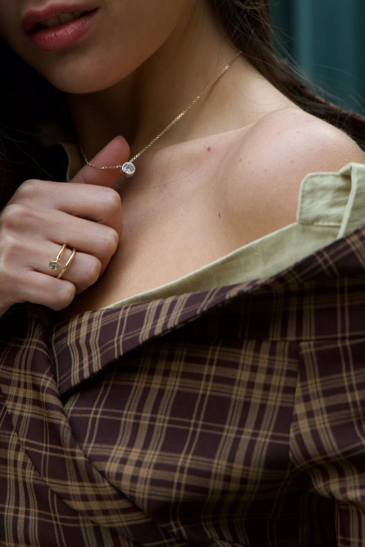 Darko One Shoulder Grid Top In Brown