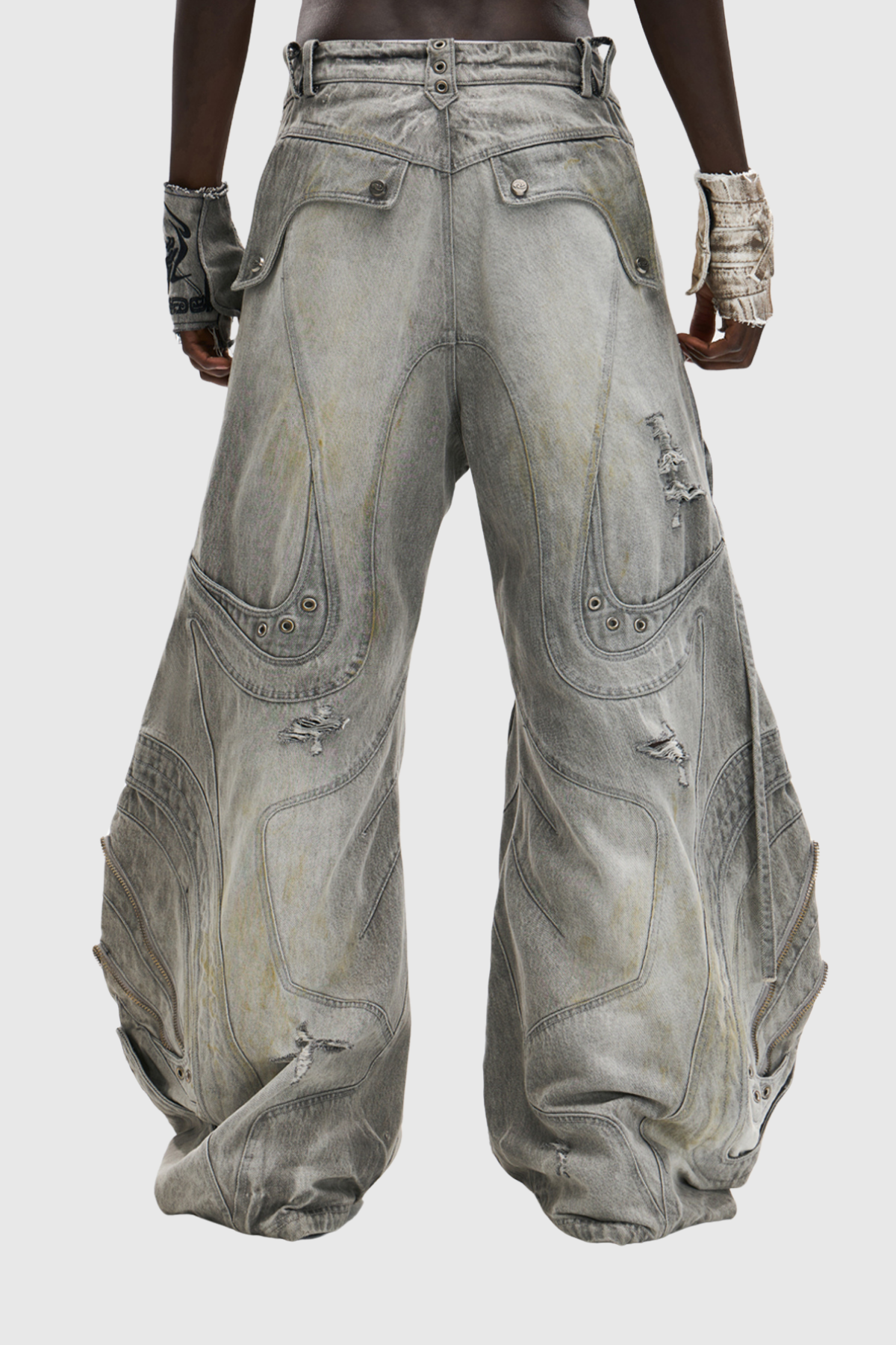 Daryl Deconstruct Print Barrel Jeans In Grey