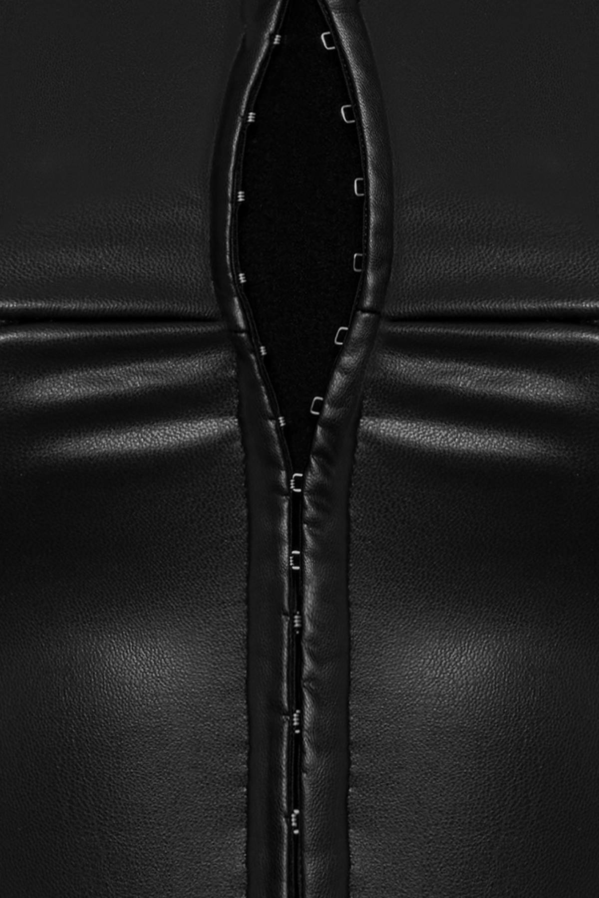 Dobromila Bodycon Hook Leather Top