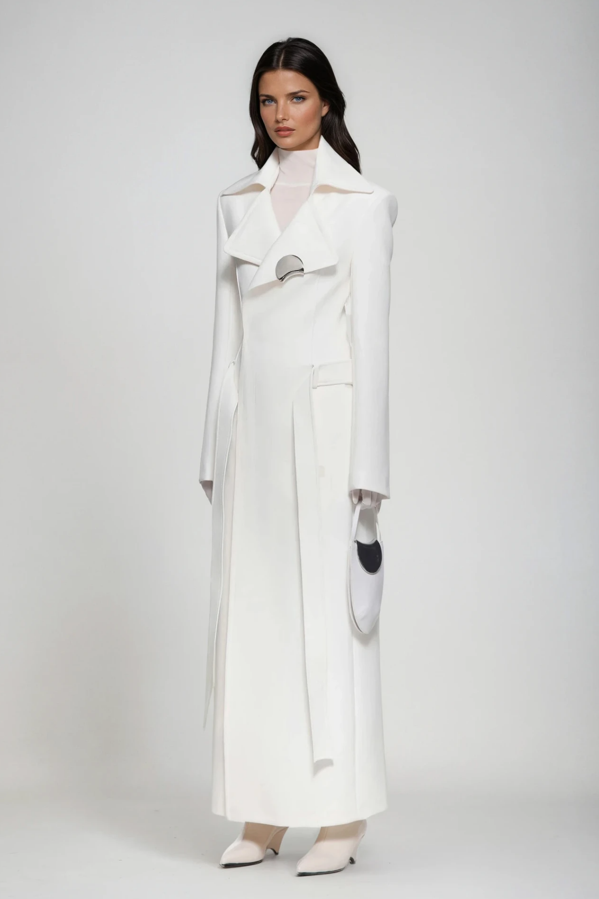 Dubravka Deconstruct Lapel Coat In White