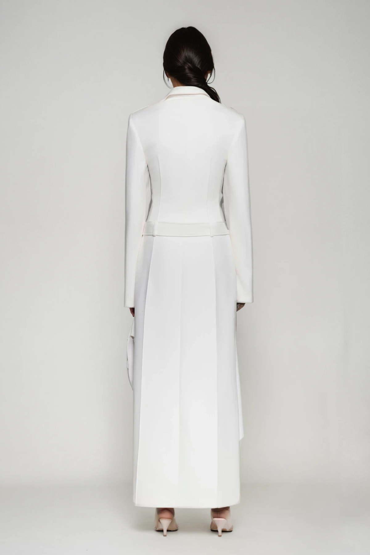 Dubravka Deconstruct Lapel Coat In White