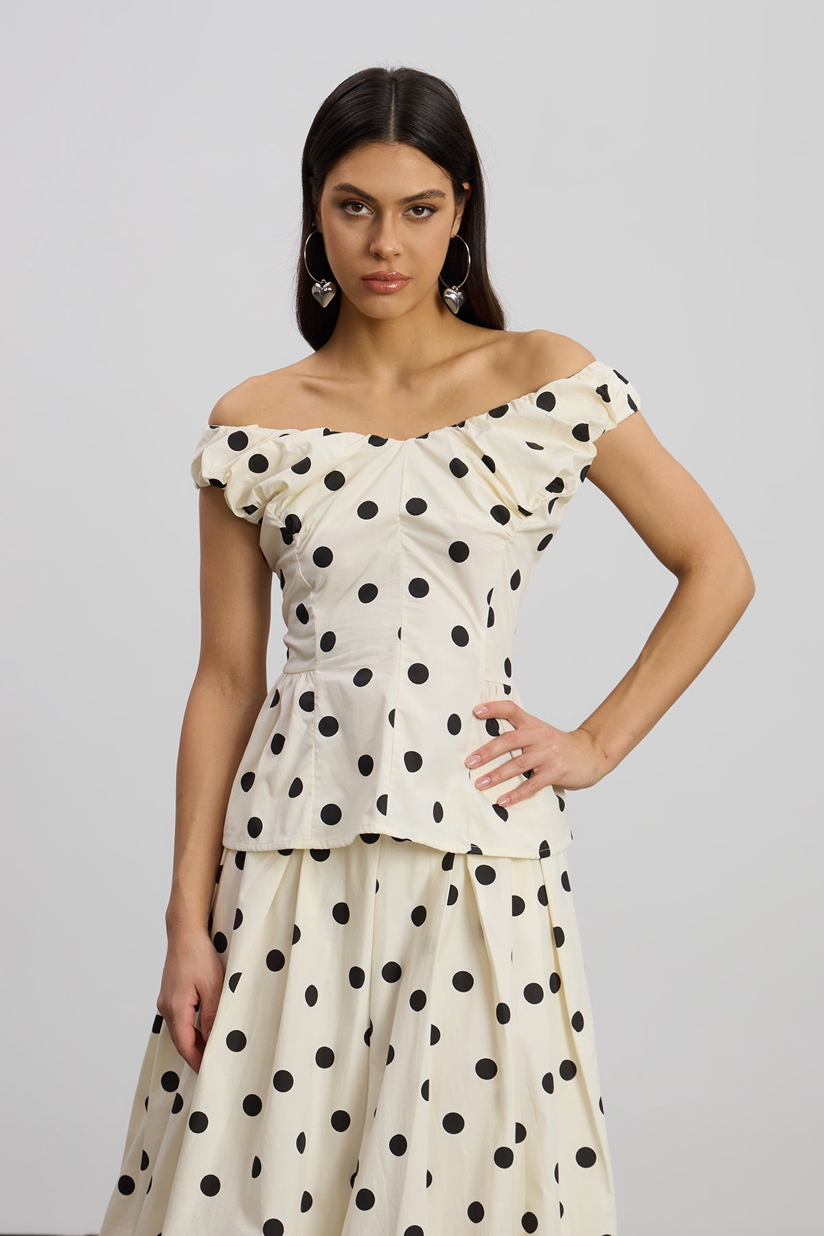 Elyo Off Shoulder Dot Top