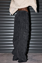 Evelyn Wide Cargo Jeans In Black