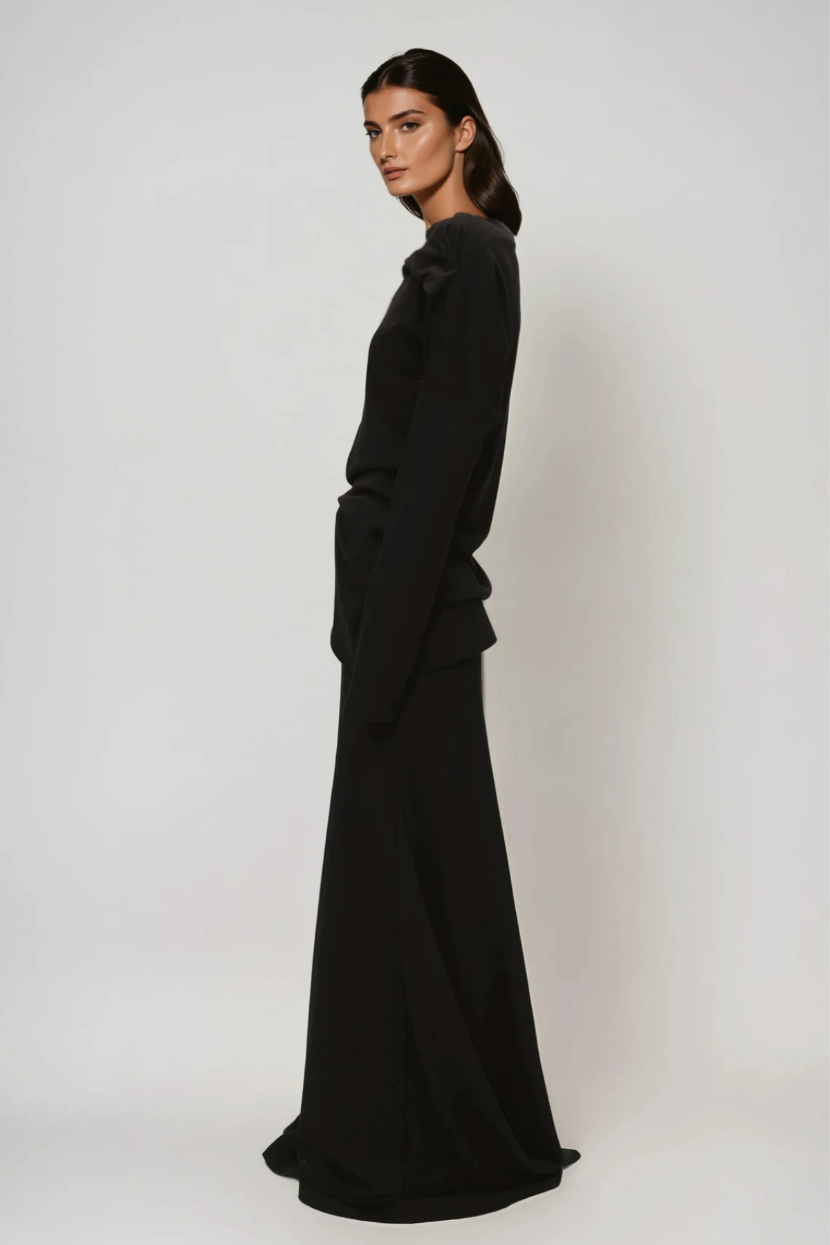 Fadl Long Sleeve Skirt Set In Black