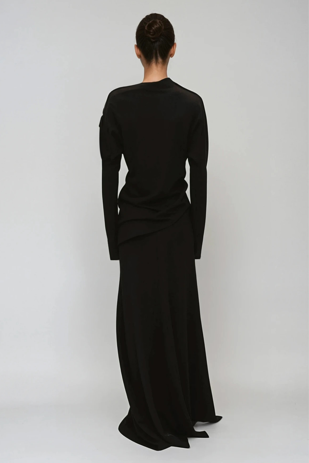 Fadl Long Sleeve Skirt Set In Black
