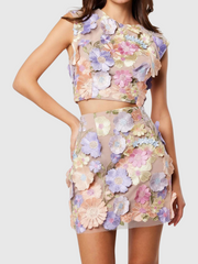 Nayeli Flower Embroidered Sleeveless Sets