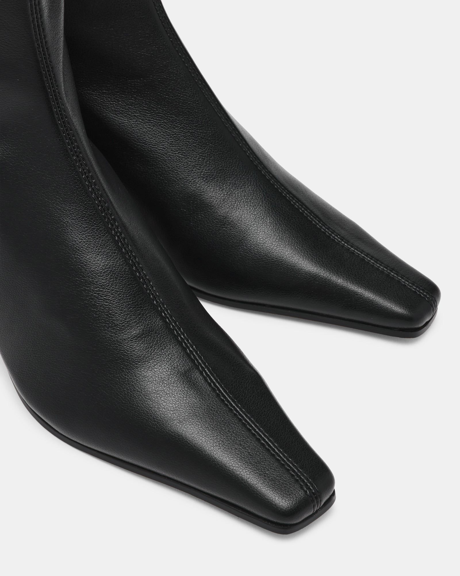 KIMMENS BLACK