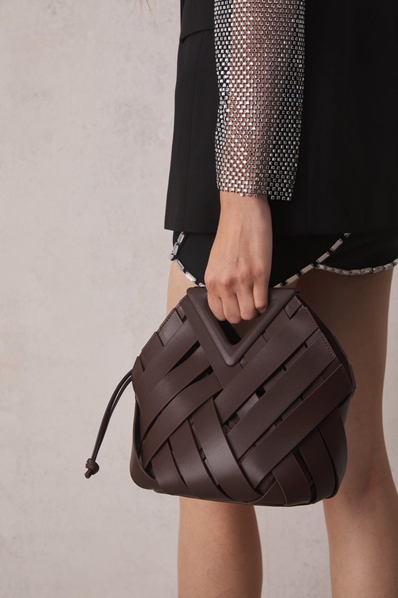 Estelle Weave Handbag In Deep Brown 1