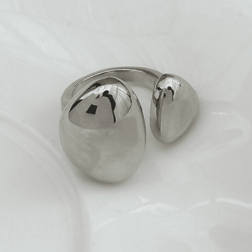 HenleyGlossyDropAsymmetricRingsInSilver 1