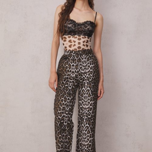 LorettaHighRiseCottonLeopardStraightPants 5 b4c42cfc 3371 4253 9e1d 941f209080c0