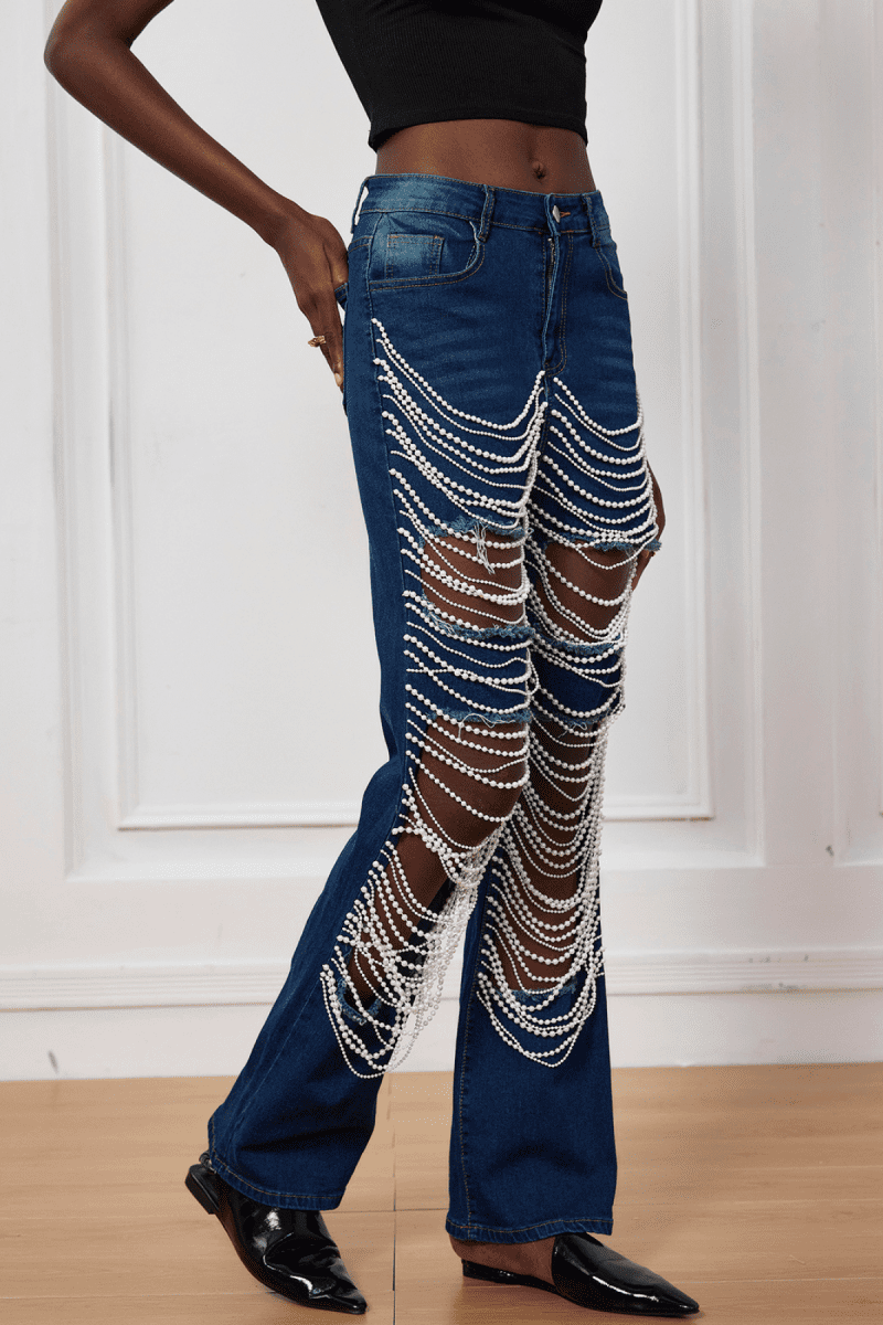 SeraphinaTornChainCutoutJeans 3