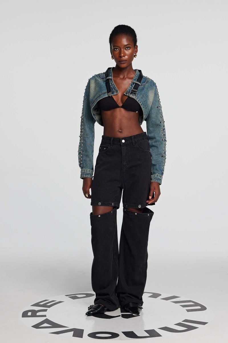 ZariaPatchworkButtonJeansInBlack 3