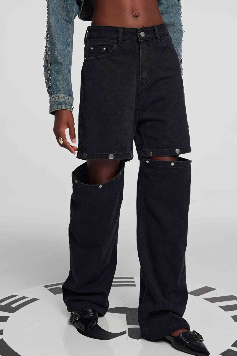 ZariaPatchworkButtonJeansInBlack 5