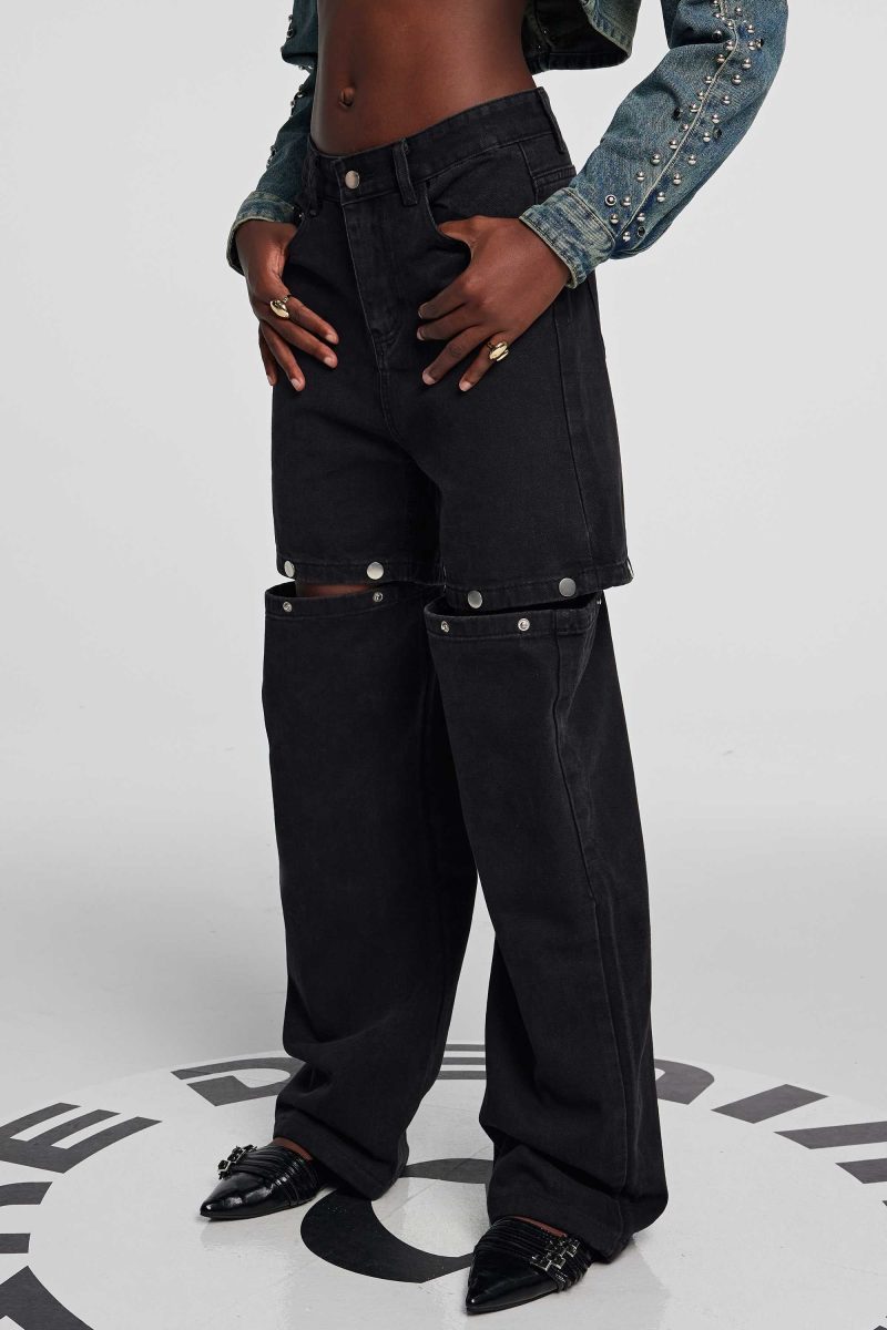 ZariaPatchworkButtonJeansInBlack 6